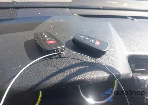 2018 Toyota Camry Le из США, поврежденный, VIN JTNB11HK6J3000288